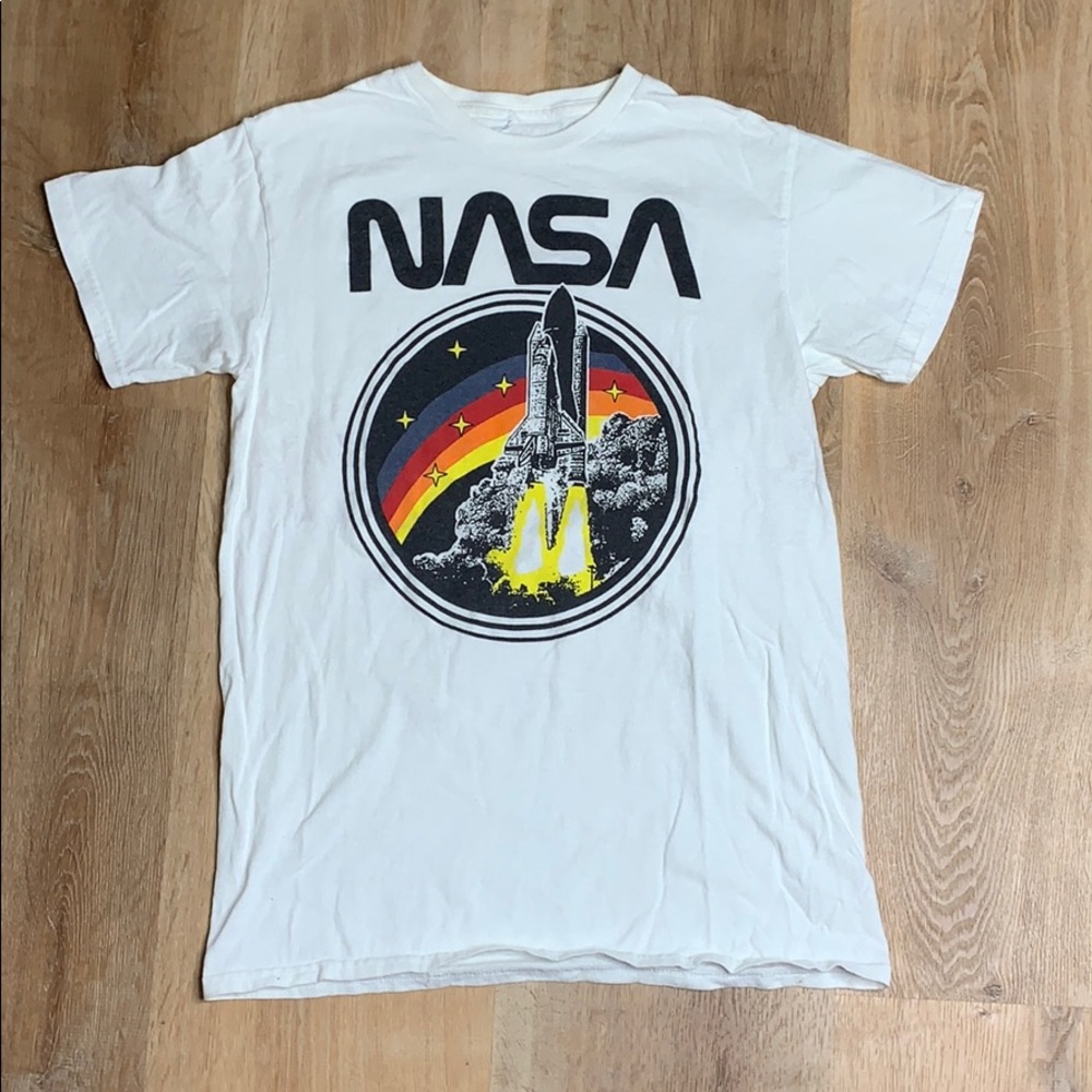 NASA Graphic T- Shirt white with Rocket